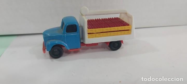 Coches a escala: ANTIGUO COCHE CAMION DE EKO A&Ntilde;OS 70