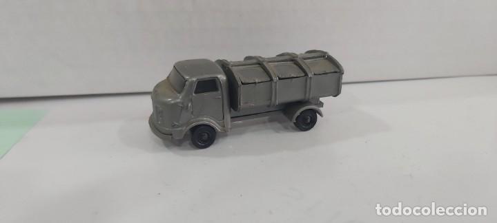 Coches a escala: ANTIGUO COCHE CAMION DE EKO A&Ntilde;OS 70