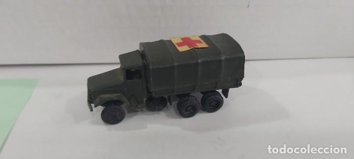 Coches a escala: ANTIGUO COCHE CAMION DE EKO A&Ntilde;OS 70 MILITAR