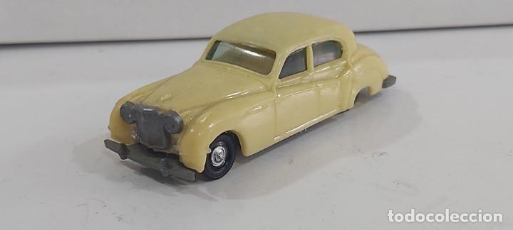 Coches a escala: ANTIGUO COCHE CAMION DE EKO A&Ntilde;OS 70 JAGUAR