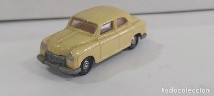 Coches a escala: ANTIGUO COCHE CAMION DE EKO A&Ntilde;OS 70 SEAT 1400