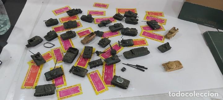 Coches a escala: LOTE DE TANQUES EKO GRAN LOTE MILITAR