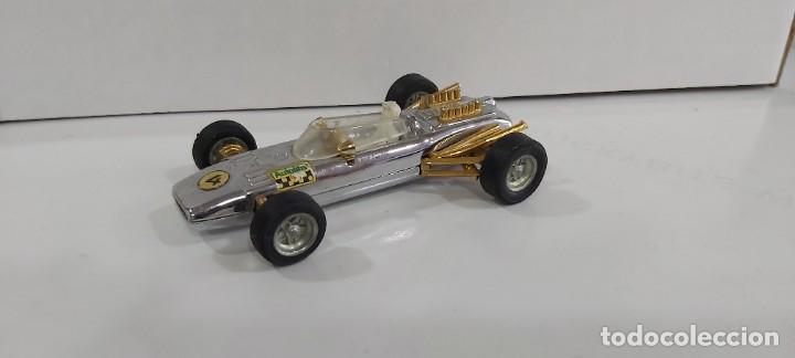 Coches a escala: ANTIGUO COCHE DE LA MARCA PILEN FERRARI 36 V