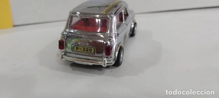 Coches a escala: ANTIGUO COCHE DE LA MARCA PILEN MINI COOPER PLATA - Foto 5