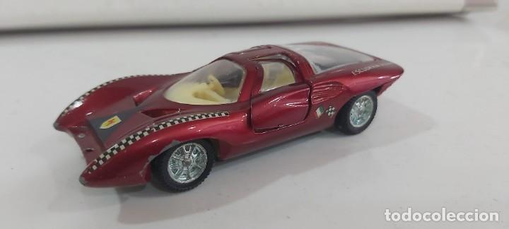 Coches a escala: ANTIGUO COCHE DE LA MARCA PILEN FERRARI