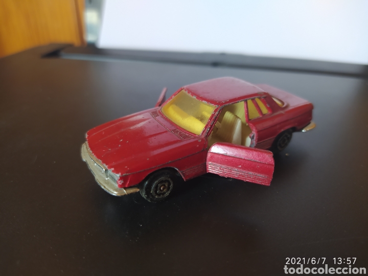 Coches a escala: MERCEDES 350 SL GRANATE ESCALA 1/64 GUISVAL