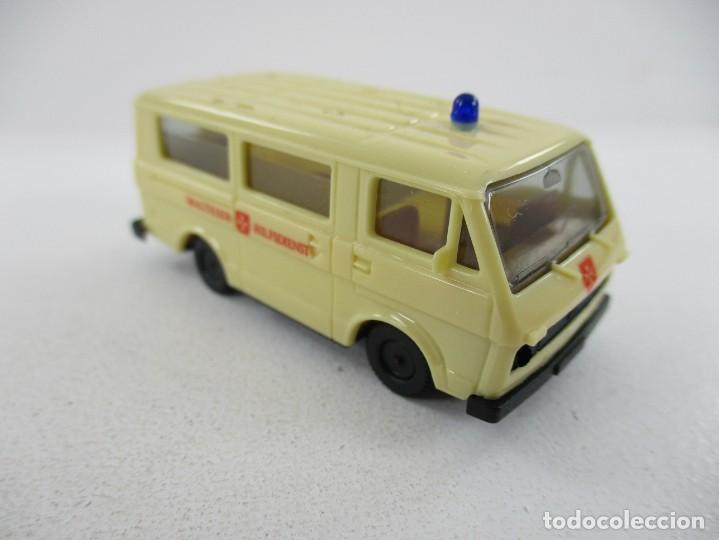 Coches a escala: COCHE ESCALA 1:87 R-BR1 - Foto 2