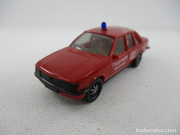 Coches a escala: COCHE ESCALA 1:87 R-BR1 - Foto 1