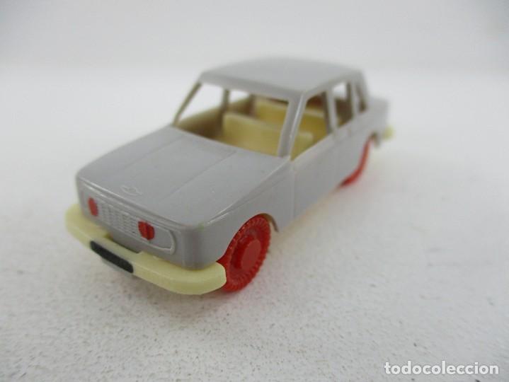 Coches a escala: COCHE ESCALA 1:87 R-BR1 - Foto 1