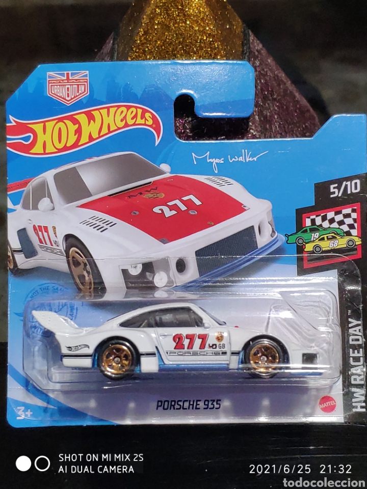 Hot wheels porsche 935