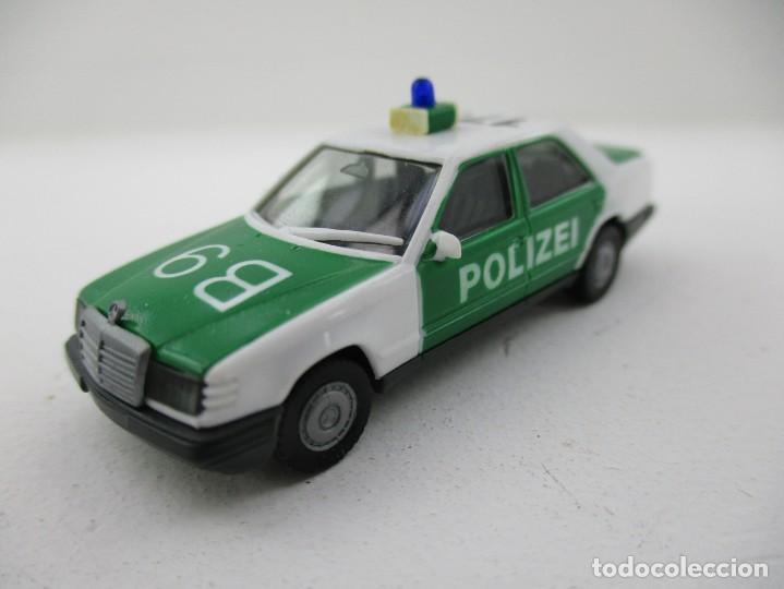 Coches a escala: COCHE ESCALA 1:87 R B3 - Foto 1