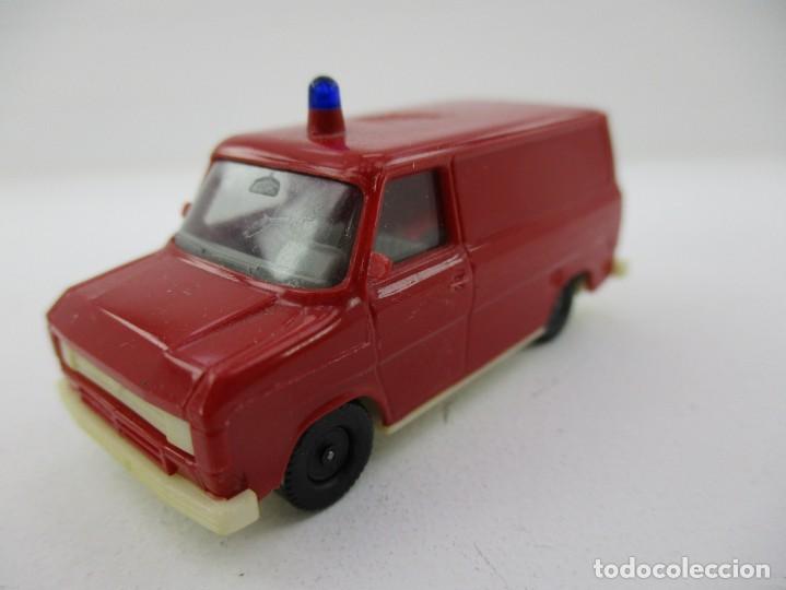 Coches a escala: COCHE ESCALA 1:87 R B3 - Foto 1