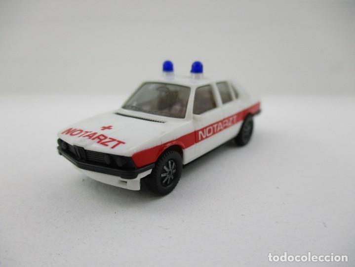 Coches a escala: COCHE ESCALA 1:87 R B4 - Foto 1
