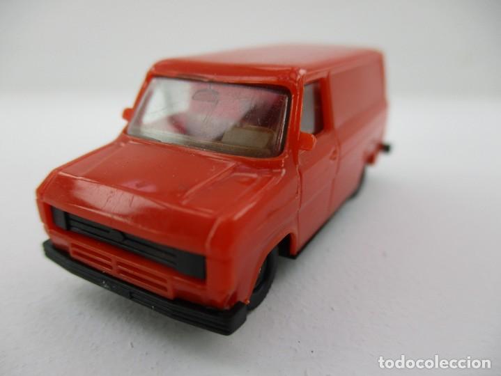 Coches a escala: COCHE ESCALA 1:87 R B4 - Foto 1