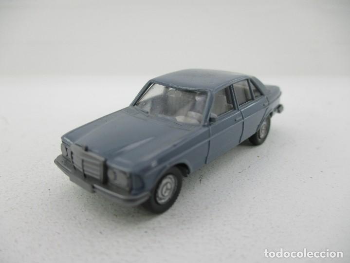 Coches a escala: COCHE ESCALA 1:87 R-B4 - Foto 1