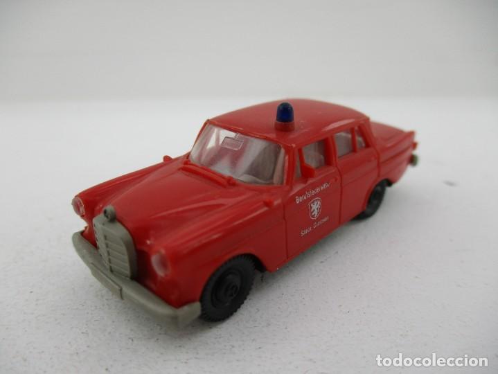 Coches a escala: COCHE ESCALA 1:87 R-B5 - Foto 1