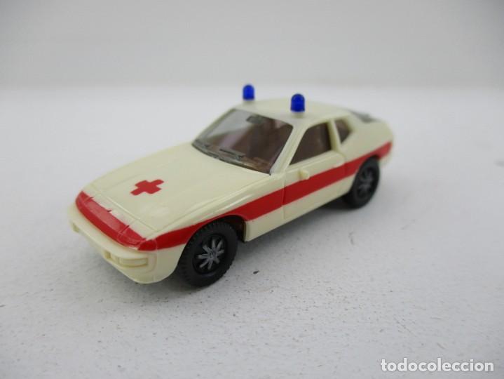 Coches a escala: COCHE ESCALA 1:87 R-B5 - Foto 1