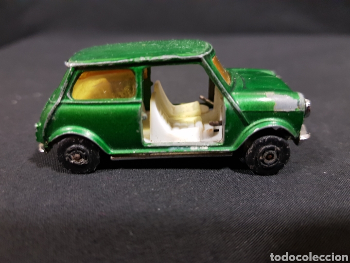 Coches a escala: Morris Guisval