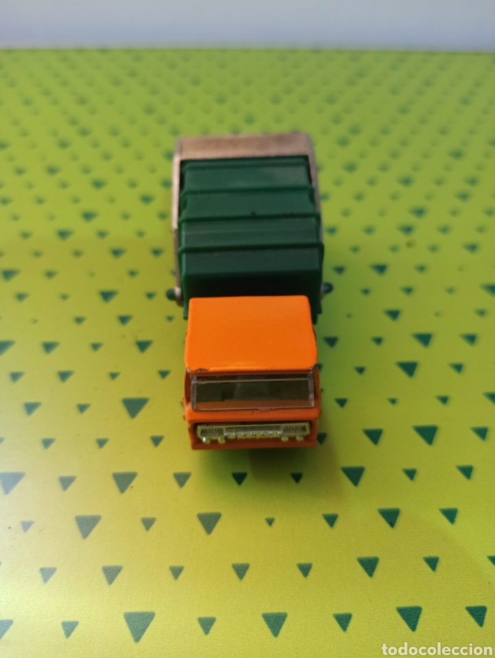 Coches a escala: CAMI&Oacute;N MAJORETTE BERNARD A&Ntilde;OS 70