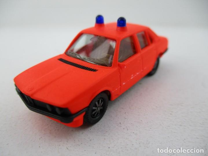 Coches a escala: COCHE ESCALA 1:87 REF B3 - Foto 1