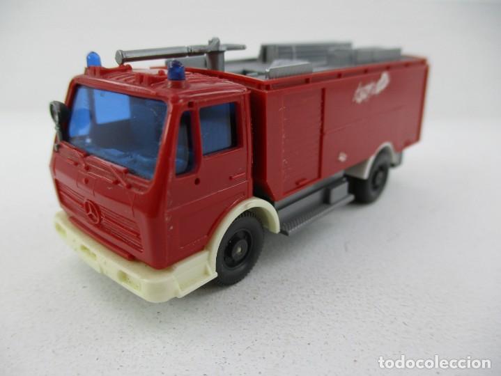 Coches a escala: CAMION ESCALA 1:87 REF B2 - Foto 1