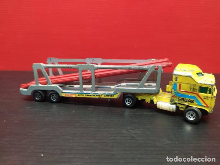 Coches a escala: coche`camion trailer transporte guisval