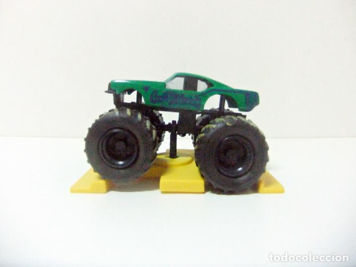 Coches a escala: FORD MUSTANG GAS MONKEY GARAGE - GUISVAL MONSTER ESCALA 1:58 COCHE BIG FOOT TRUCK CAR 1:64 APROX TV