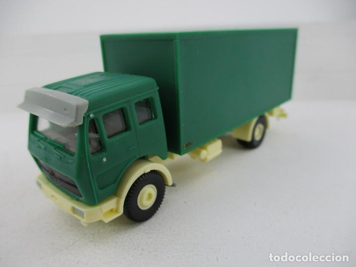 Coches a escala: CAMION ESCALA 1:87 R- DA - Foto 1