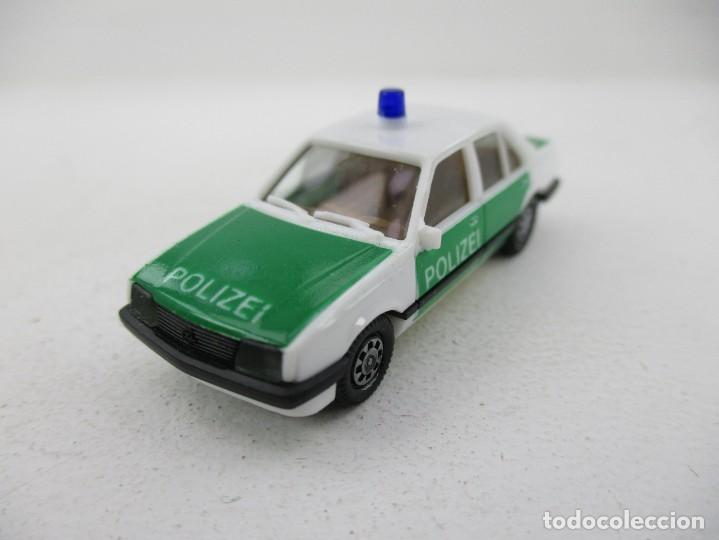 Coches a escala: COCHE ESCALA 1:87 R-DK - Foto 1