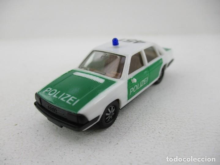 Coches a escala: COCHE ESCALA 1:87 R-DK - Foto 1