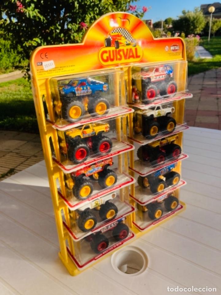 Coches a escala: Expositor guisval,Monster trucks - Foto 2