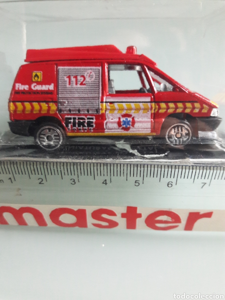 Coches a escala: GUISVAL RENAULT SPACE BOMBEROS