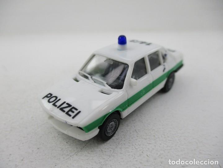 Coches a escala: COCHE ESCALA 1:87 R-FA - Foto 1