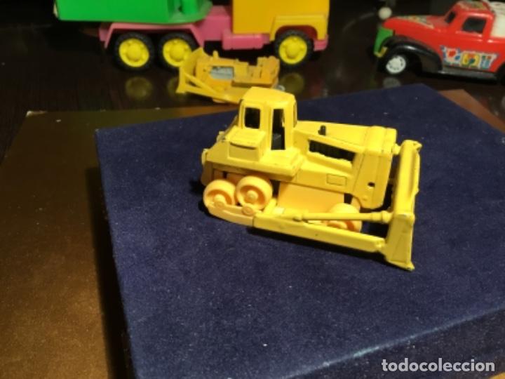 Coches a escala: Bulldozer guisval - Foto 2