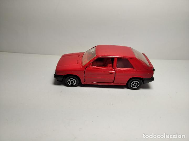 Auto in scala: RENAULT 11 DE GUISVAL CAMPEON 1,64 MIRA ref 6 5 12 17 21 11 18
