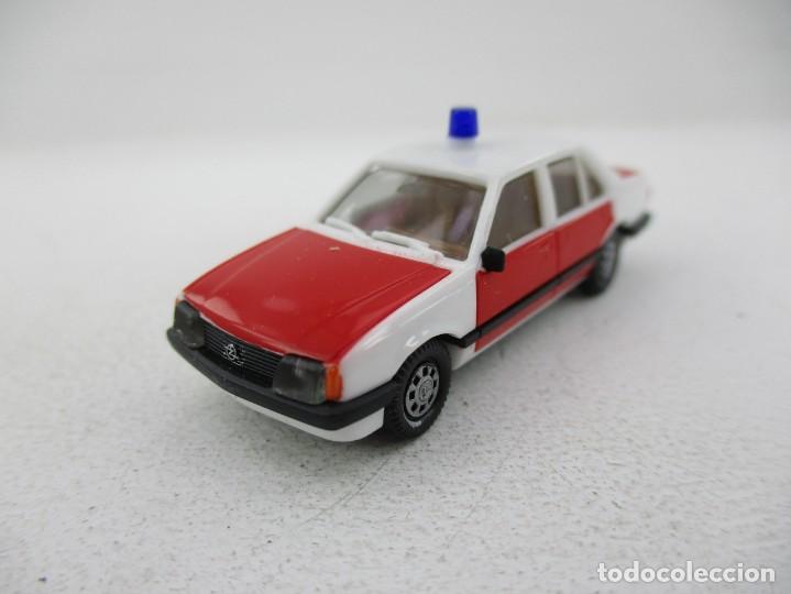 Coches a escala: COCHE ESCALA 1:87 R GA - Foto 1