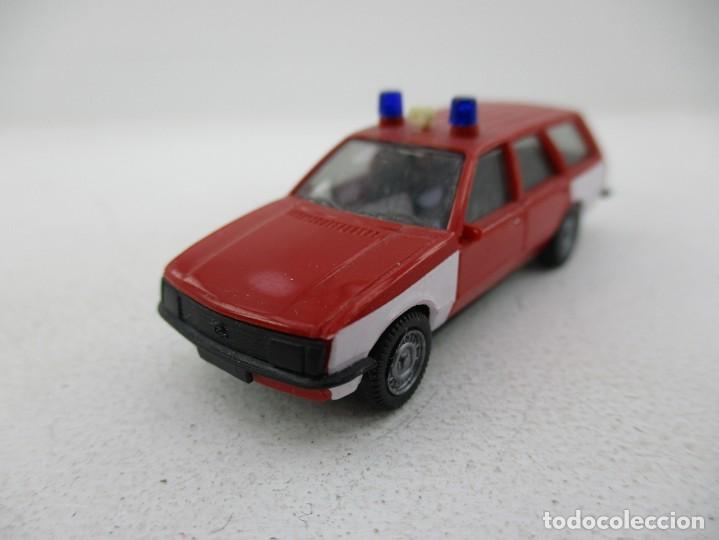 Coches a escala: COCHE ESCALA 1:87 R GA - Foto 1