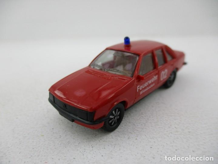 Coches a escala: COCHE ESCALA 1:87 R GB - Foto 1