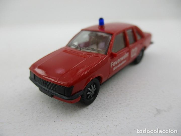 Coches a escala: COCHE ESCALA 1:87 R GB - Foto 1
