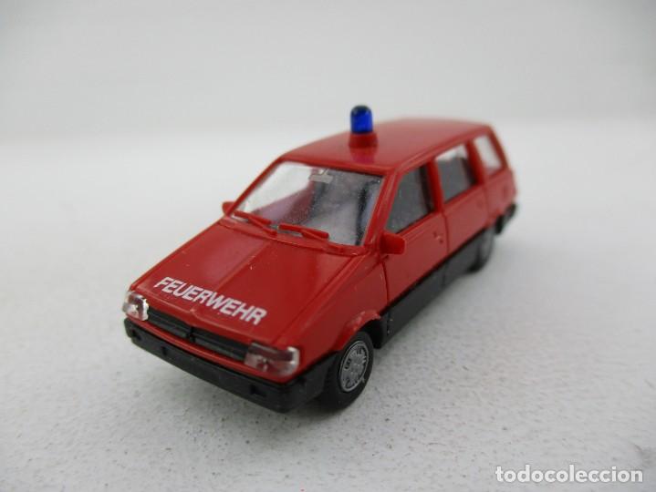 Coches a escala: COCHE ESCALA 1:87 R GB - Foto 1