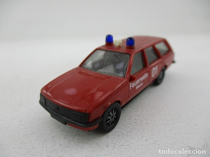 Coches a escala: COCHE ESCALA 1:87 R GB - Foto 1