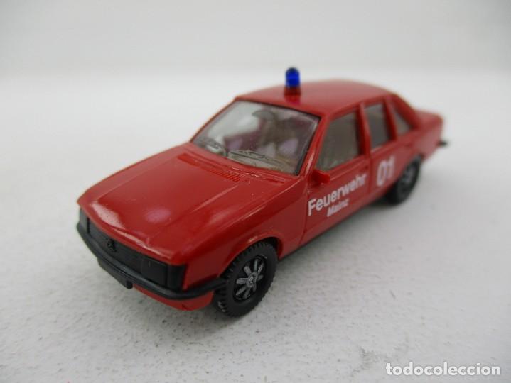 Coches a escala: COCHE ESCALA 1:87 R GB - Foto 1
