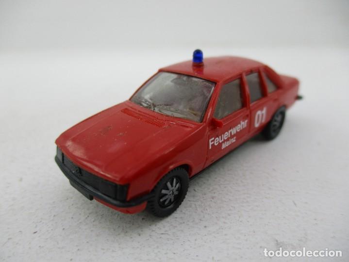 Coches a escala: COCHE ESCALA 1:87 R GD - Foto 1