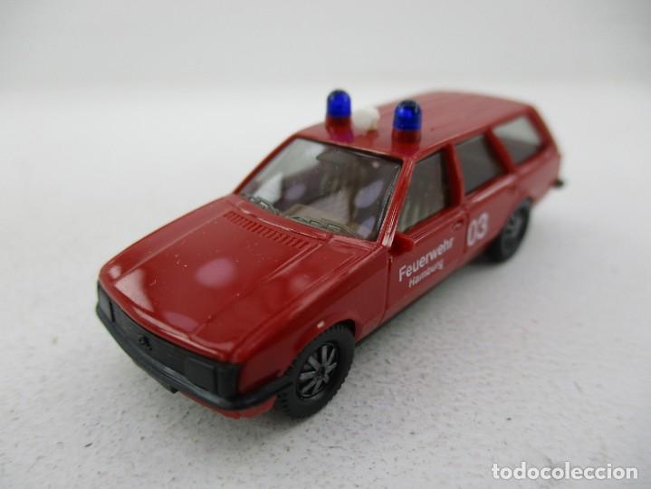 Coches a escala: COCHE ESCALA 1:87 R GD - Foto 1