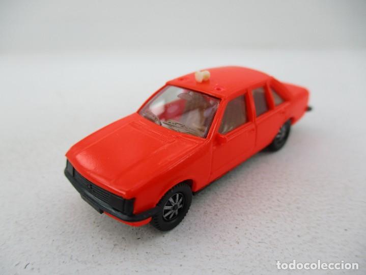 Coches a escala: COCHE ESCALA 1:87 R GD - Foto 1