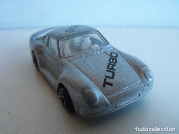 Coches a escala: Coche met&aacute;lico. - Foto 2