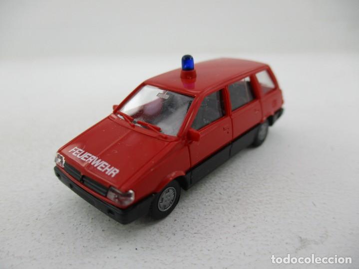 Coches a escala: COCHE ESCALA 1:87 R GE - Foto 1