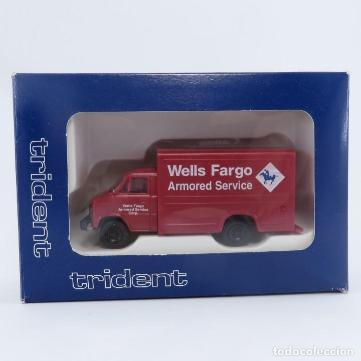 Wells Fargo Red HO 1:87 Trident # 90180 Chevy 1-Ton Van Box 
