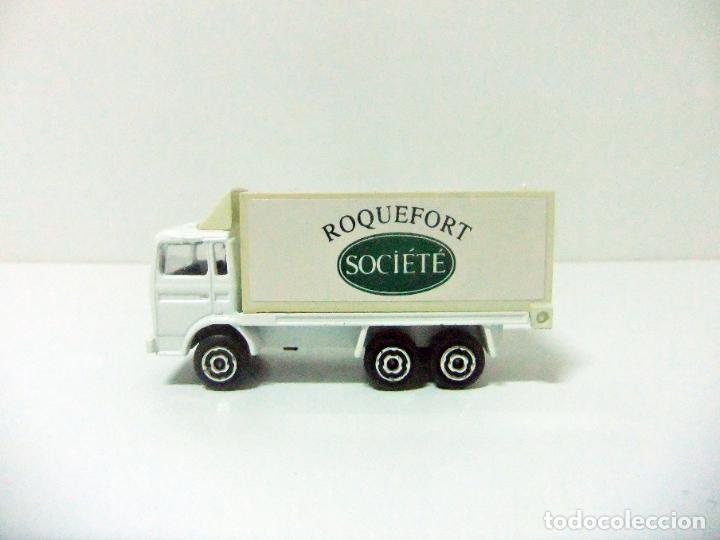 Coches a escala: CAMI&Oacute;N ROQUEFORT SOCI&Eacute;T&Eacute; - MAJORETTE N&ordm; 265 RENAULT J CONTAINER ESCALA 1:100 PROMO TOY TRUCK