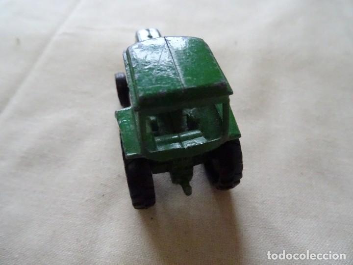 Coches a escala: TRACTOR JOHN DEERE 1/64 - Foto 2